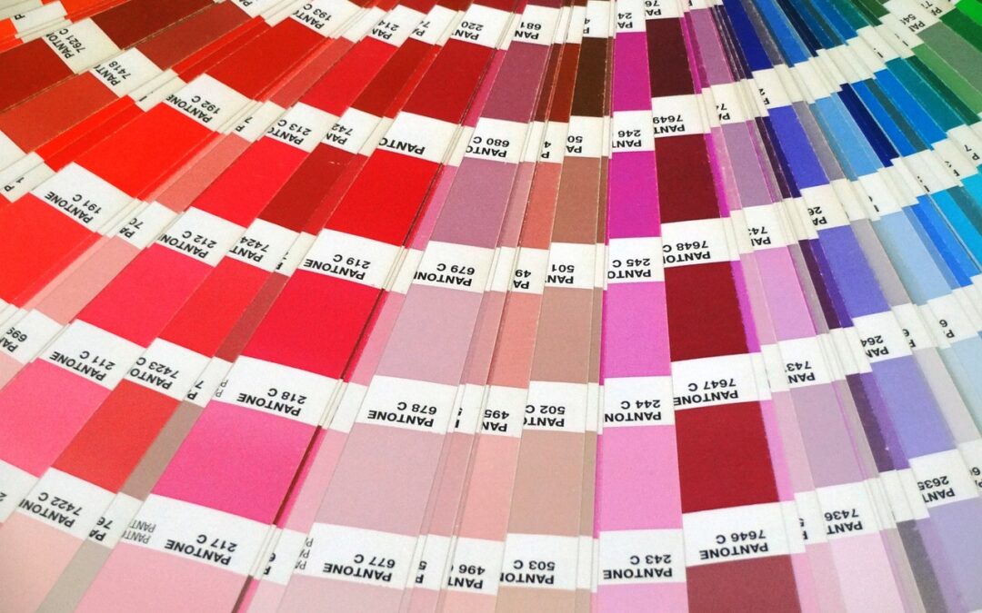 Le magenta est LA couleur de l’année 2003 selon l’entreprise Pantone.